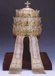 Popes triple tiered Crown